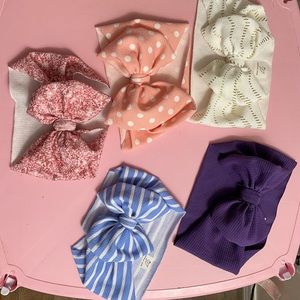 Lot of 5 large baby girl bows